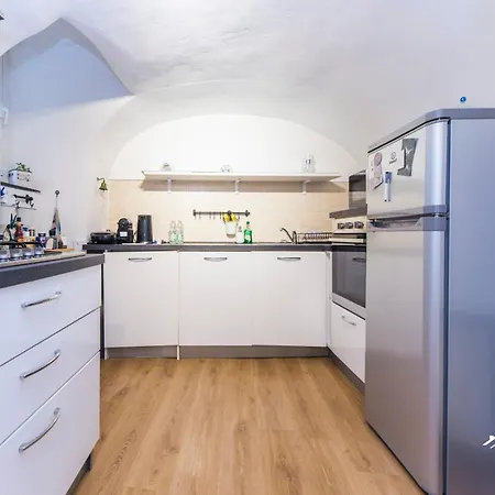 Ferry Terminal | 4 People| By Tilo Apartamento