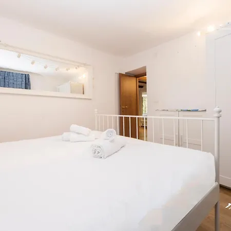 Apartamento Ferry Terminal | 4 People| By Tilo